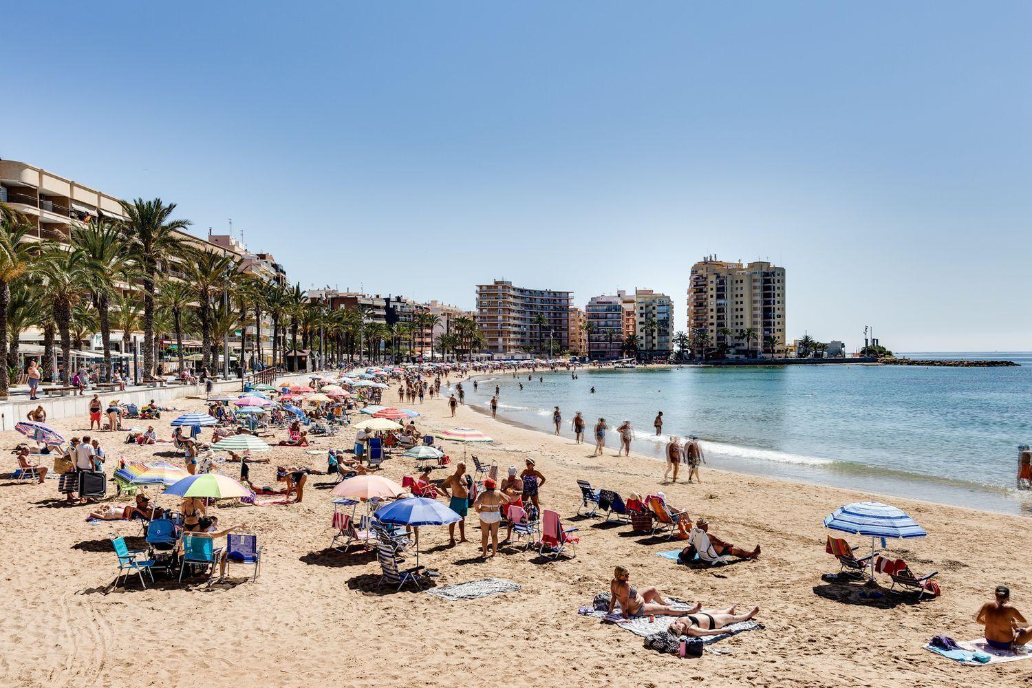 Studio Apartment Santana Habaneras - 05 At Beach With Garage, Pool And Lift Torrevieja Exterior photo